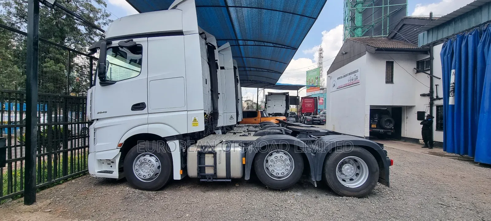 Mercedes Benz Actros 2545 White