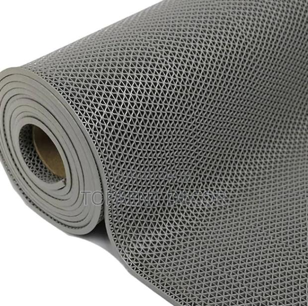 Secure Steps Stylish Space Antislip Rugs - main view