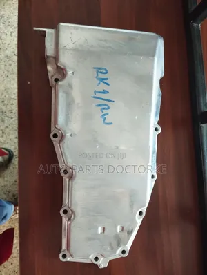 Honda Cr-v Rw Oil Sump. Brand New Oem