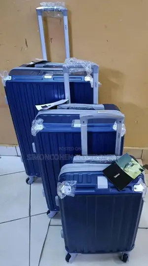 3 in 1 Luxurious Fibre Suitcase (Size 4)
