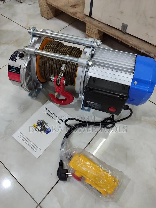 Brand New Hoist - main view
