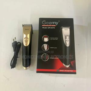 Geemy Rechargeable Shaver - thumbnail 2