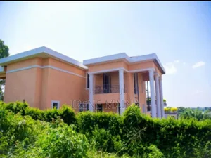 6bdrm House in Migaa Golf Estate, Kiambu / Kiambu  for sale