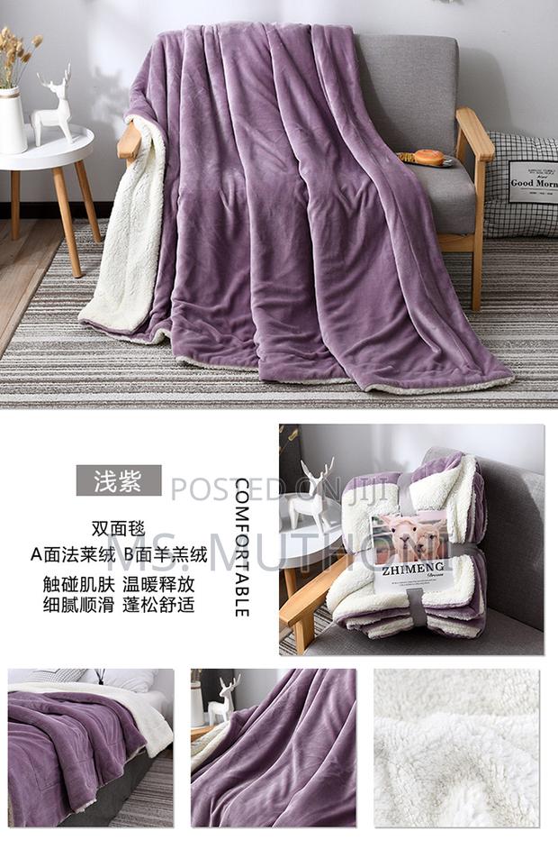 High Quality Double Layer Sherpa Throw Blanket* - thumbnail 5