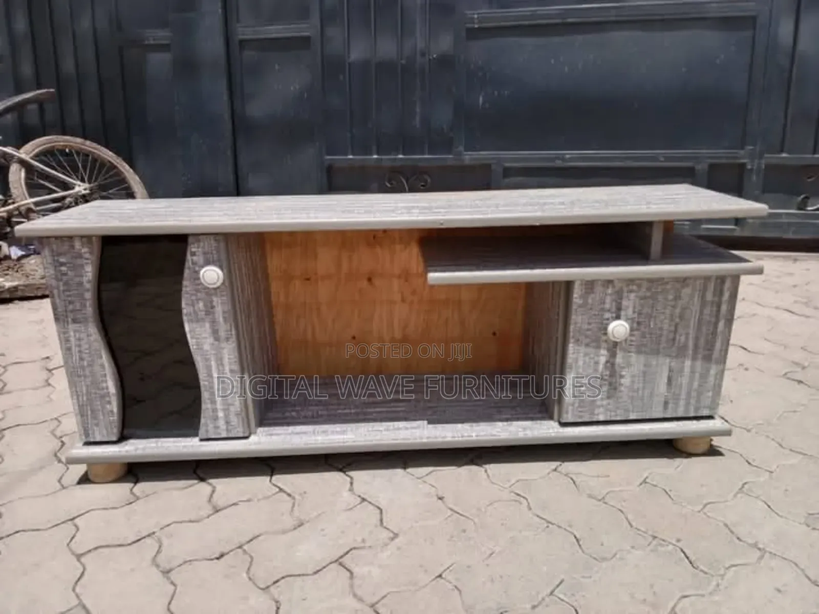 Small Classic Wall Unit