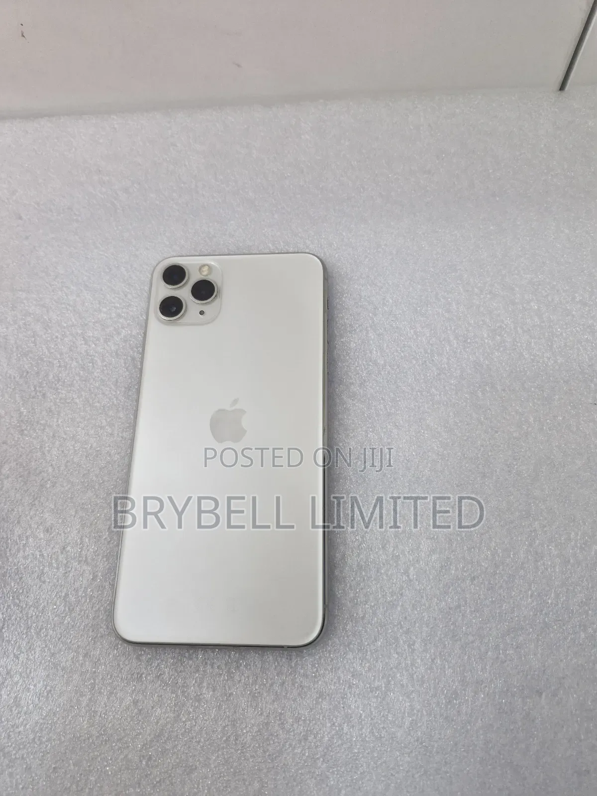 Apple iPhone 11 Pro Max 64 GB White