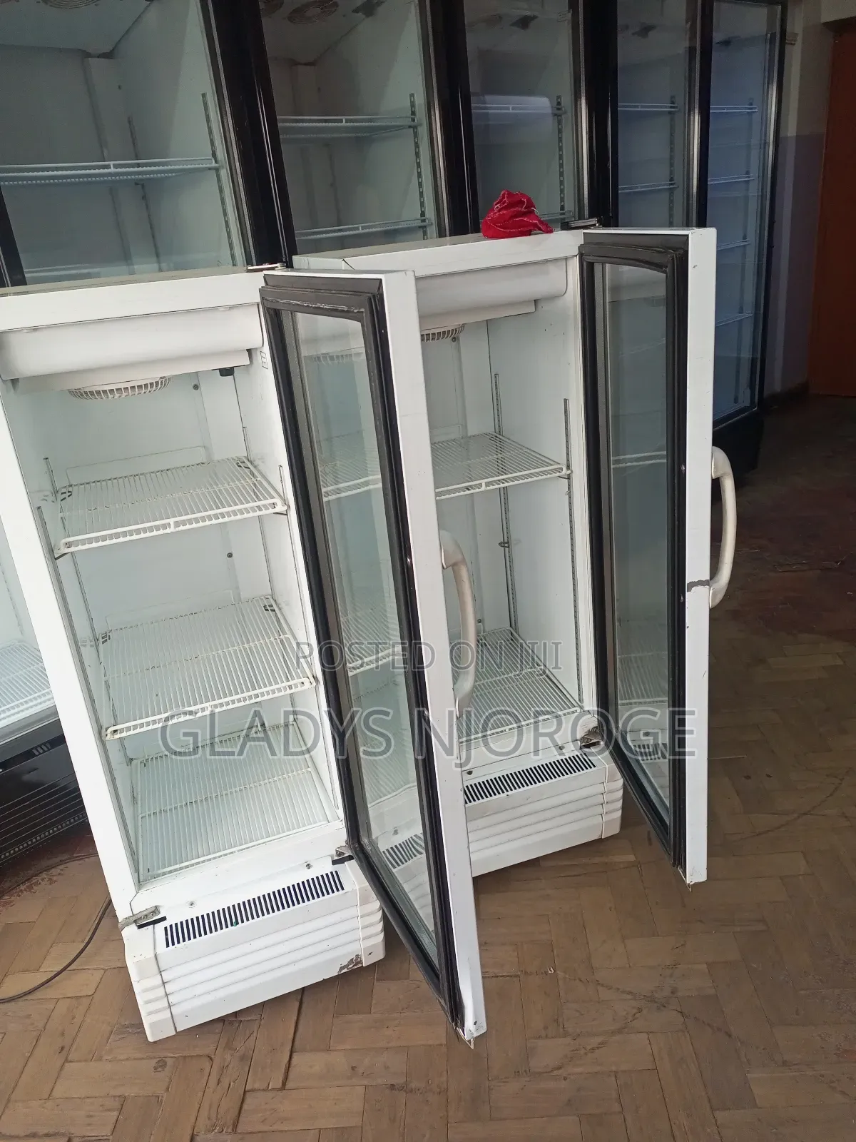 Perfect Working Medium Display Fridge