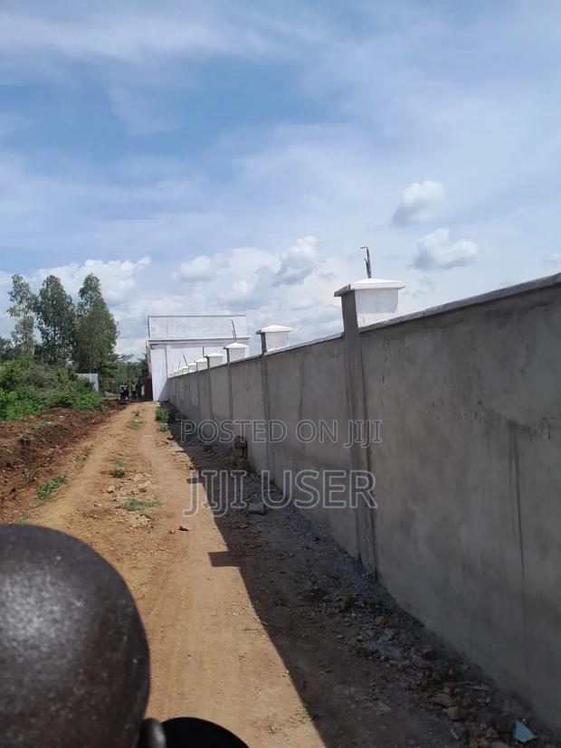 Prime 1 1⁄2 Acre Besides Governor's Office Homa Bay - thumbnail 2