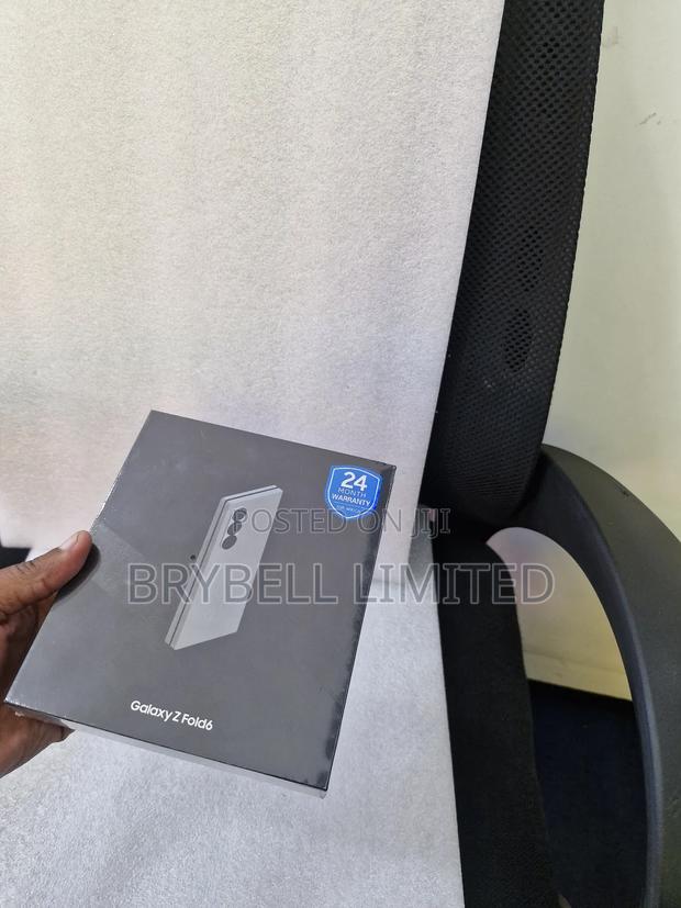 New Samsung Galaxy Z Fold6 256 GB Blue - thumbnail 5