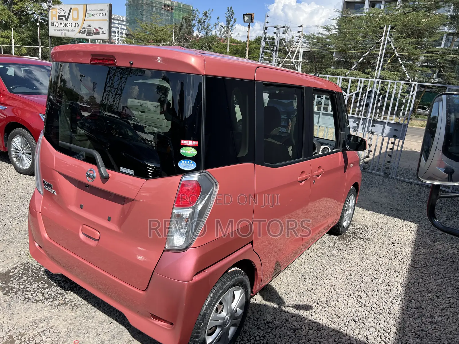 Nissan Dayz Roox 2018 Pink