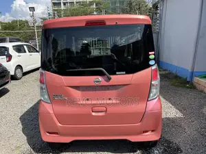 Nissan Dayz Roox 2018 Pink