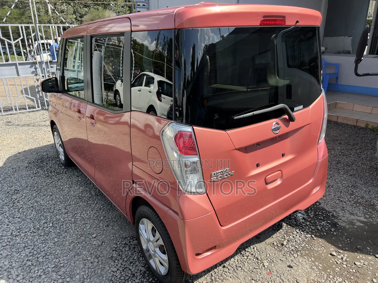 Nissan Dayz Roox 2018 Pink