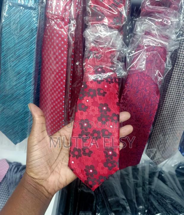 Redwine With Blue Geometric Executive Tie Sets - thumbnail 3