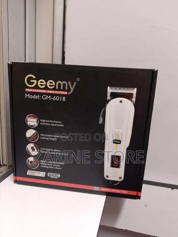 Geemy Cordless Clipper Which Is Rechargeable - thumbnail 3