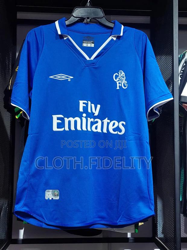 Chelsea Home Kit 2001/03.