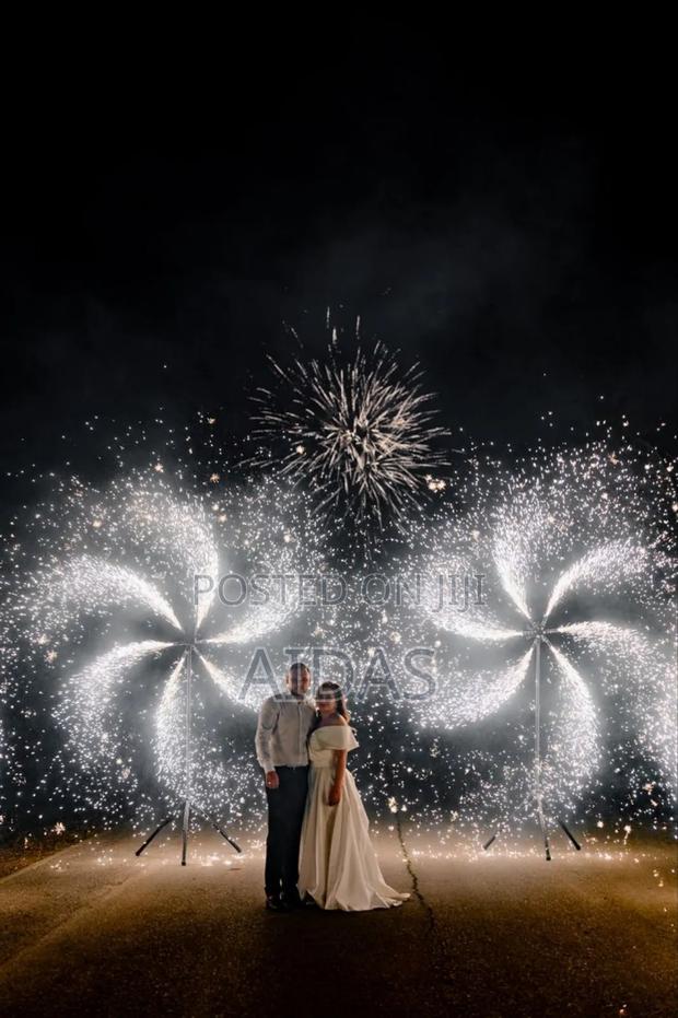 Spining Fireworks for Birthday and Wedding Celebrations