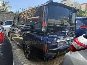 Honda Stepwgn 2018 Gray