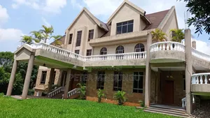 7bdrm Maisonette in Ridgeridgeways for rent