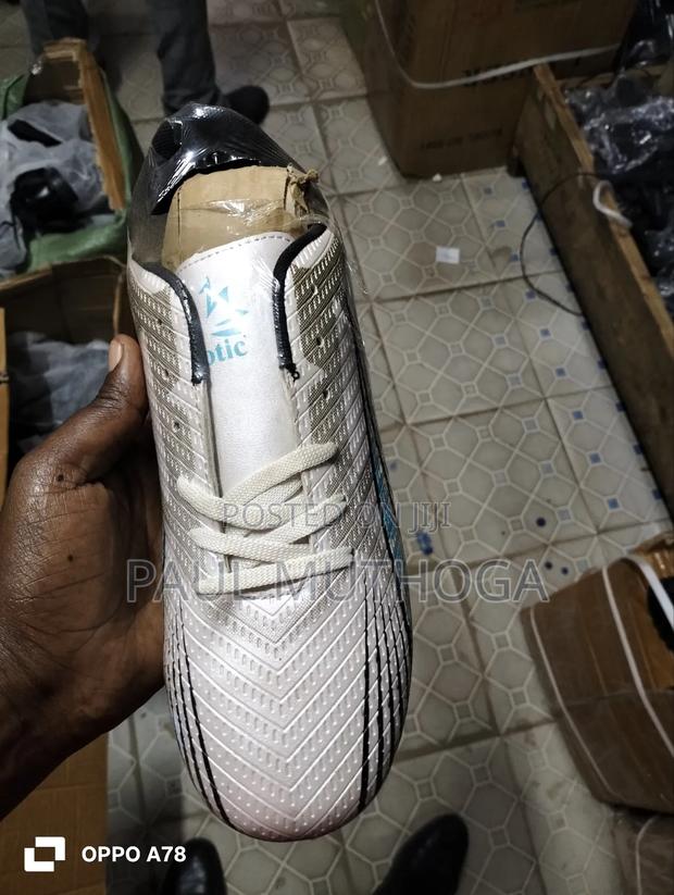 Soccer Shoes - thumbnail 2