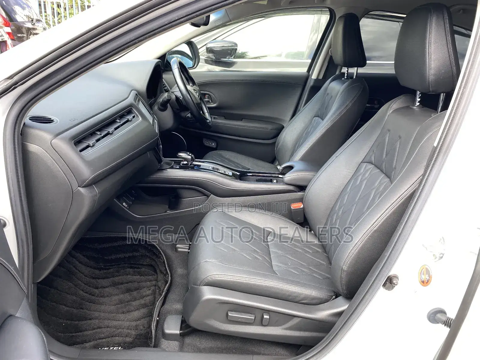 Honda Vezel 2018 White