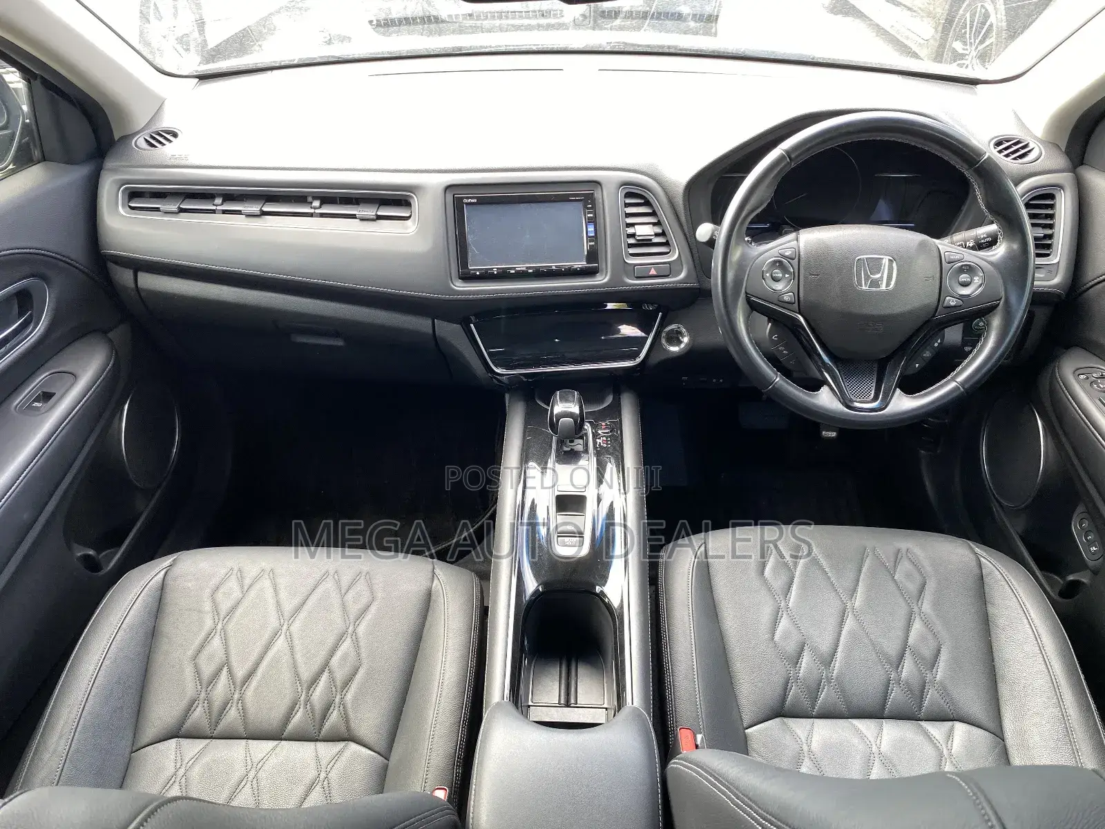 Honda Vezel 2018 White