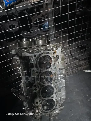 2/3 Zr Cylinder Head Valvematic for Premio/Voxy/Noah
