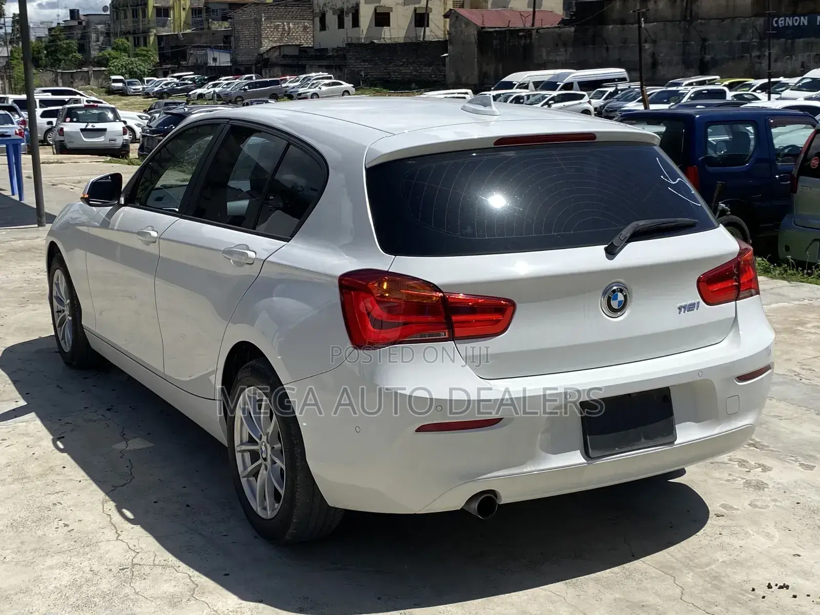 BMW 118i 2018 White