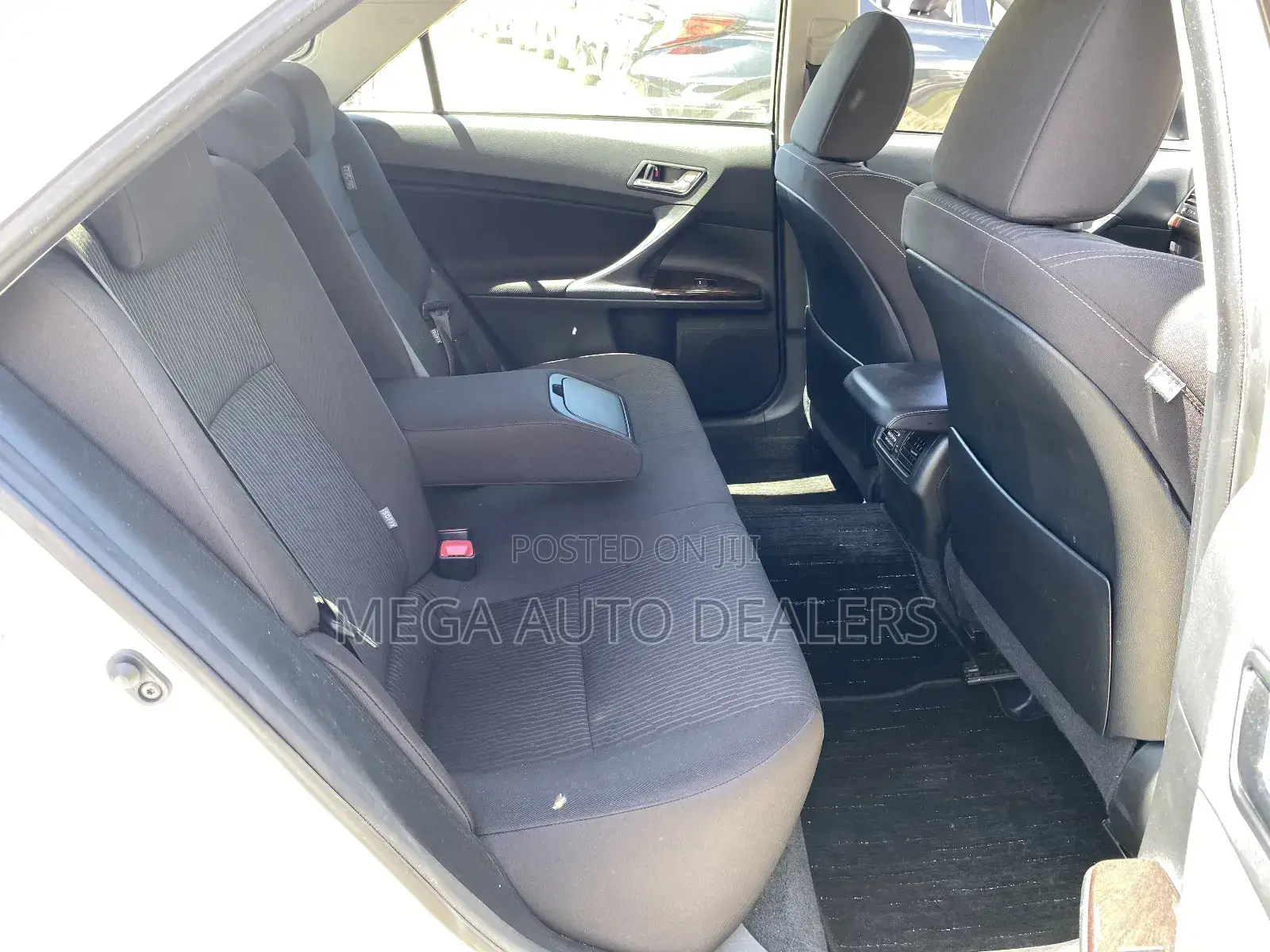 Toyota Mark X 2018 White