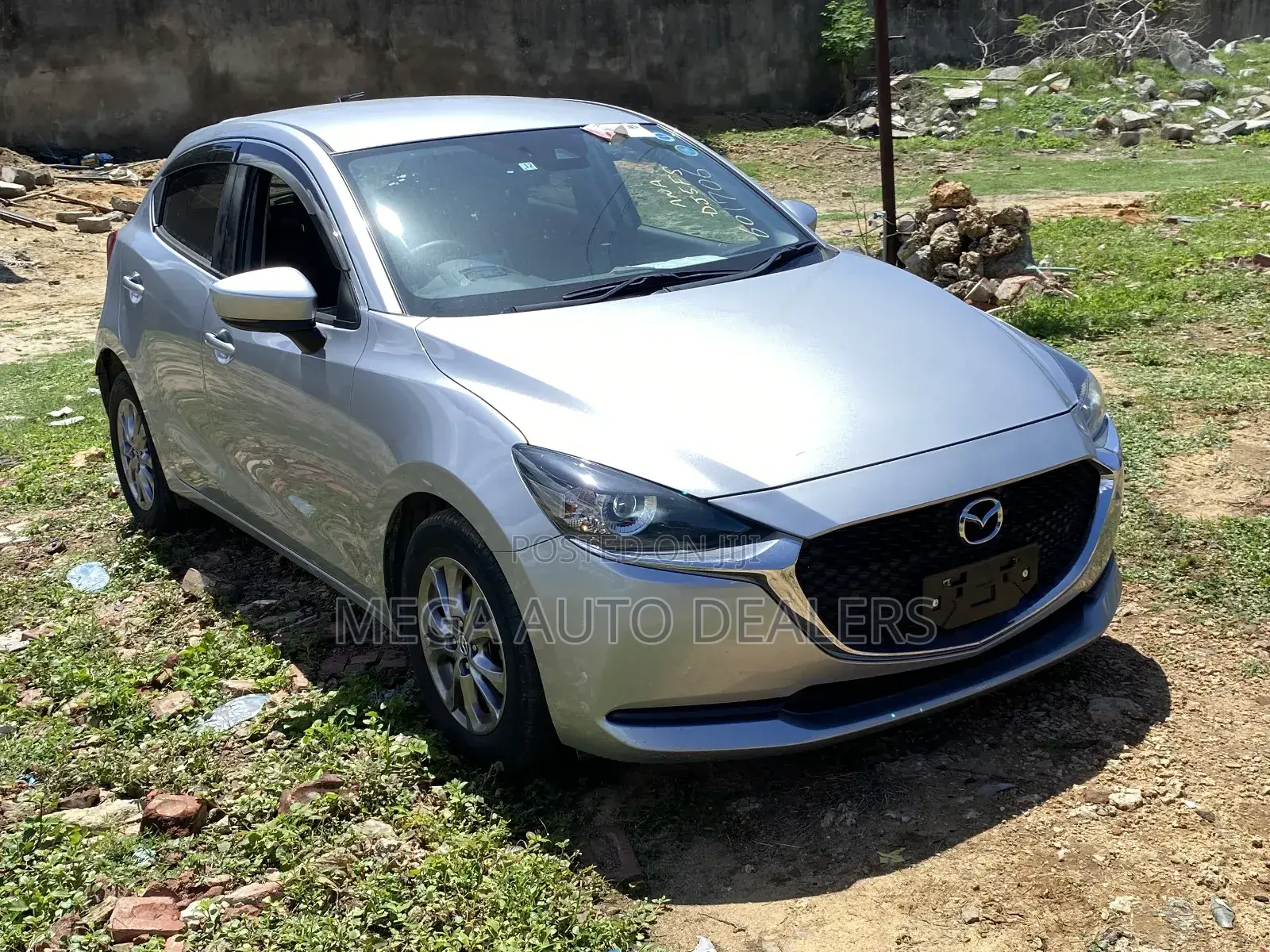 Mazda Demio 2018 Silver
