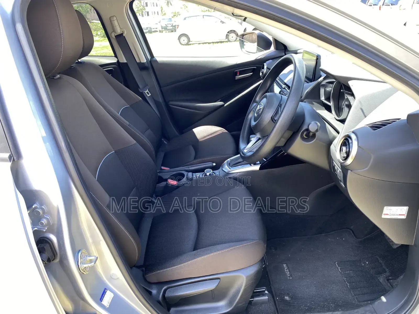 Mazda Demio 2018 Silver