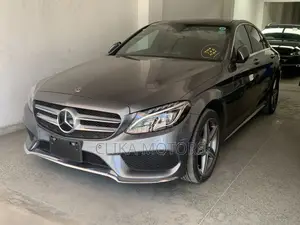 Mercedes-Benz C200 2018 Ivory