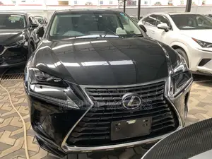 Lexus NX 300h Base 4x4 (2.5L 4cyl 2A) 2018 Black