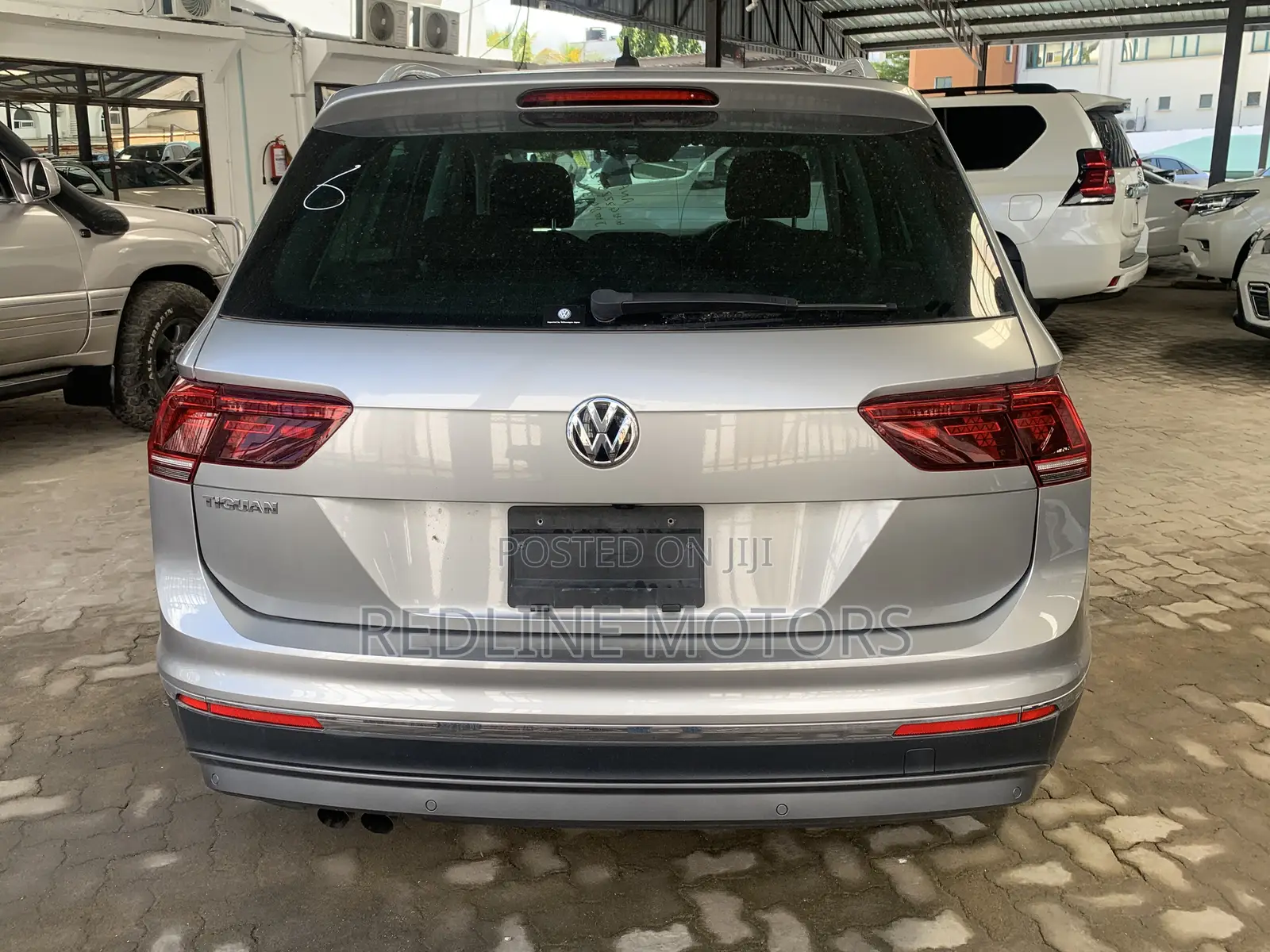 Volkswagen Tiguan 2.0T S FWD 2018 Ivory