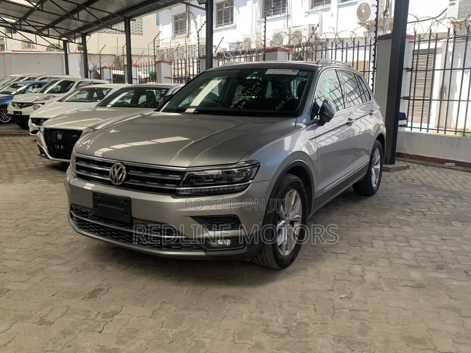 Volkswagen Tiguan 2.0T S FWD 2018 Ivory