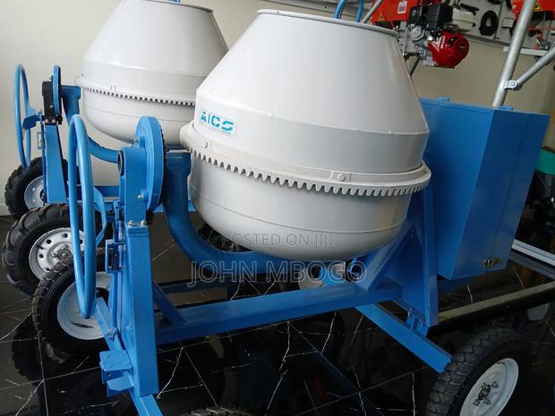 Heavy Duty Concrete Mixer -(400l) - thumbnail 2