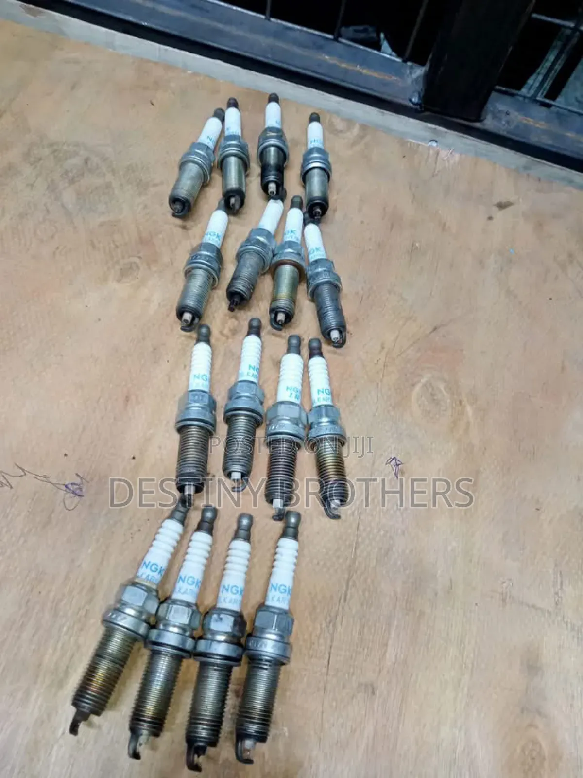 Engine Spark Plug Size 14/16