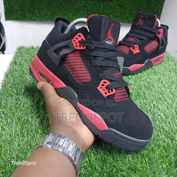 Jordan 4 Thunder Red Size 37_45 - main view
