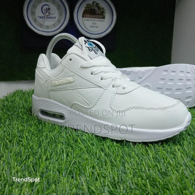 Ladies' Fashion Sneakers White