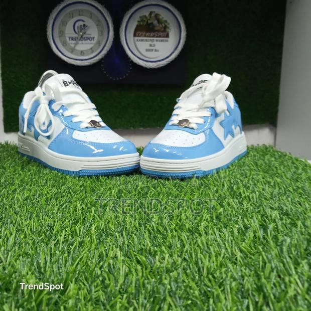Bapestar 
Blue White 
Sizes 37-45 - thumbnail 2