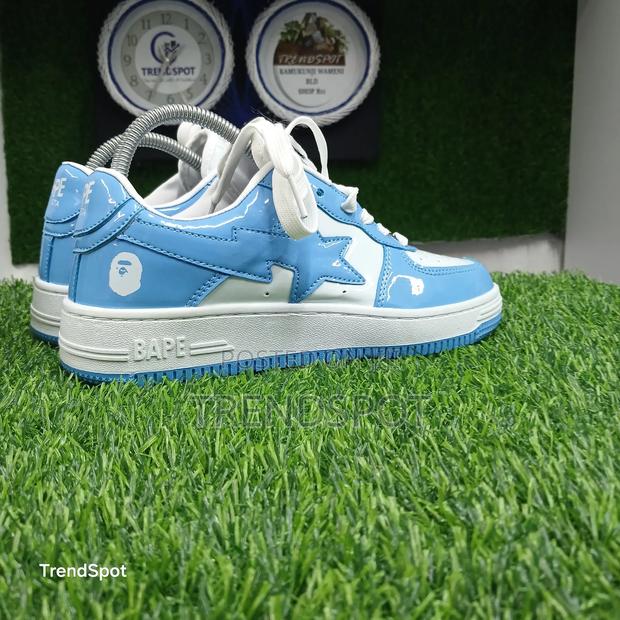 Bapestar 
Blue White 
Sizes 37-45 - thumbnail 3