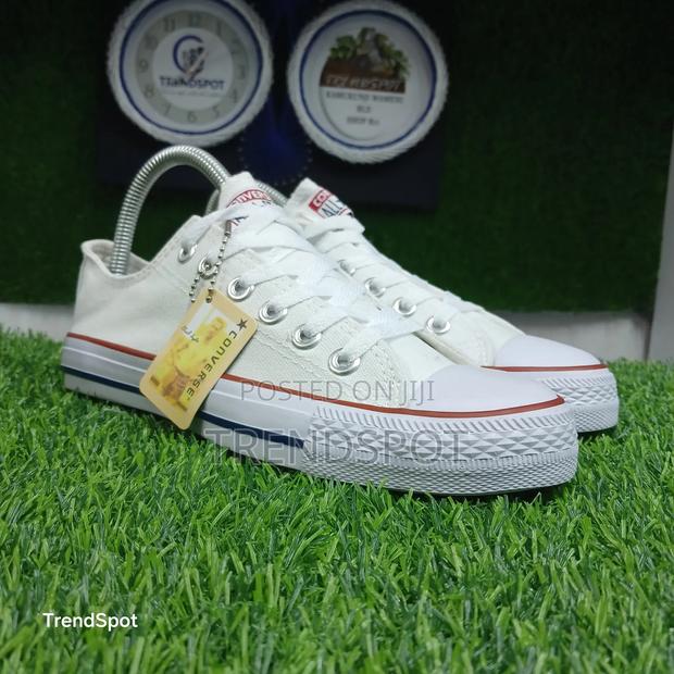 Converse Allstar (White) Sizes 37,38,39,40,41,42 - thumbnail 3