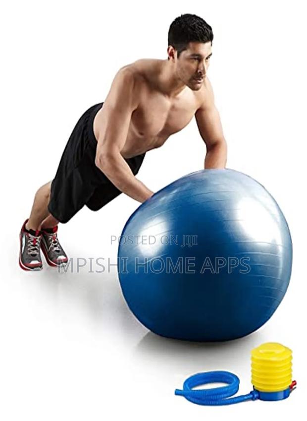 Yoga Ball 75cm - thumbnail 3