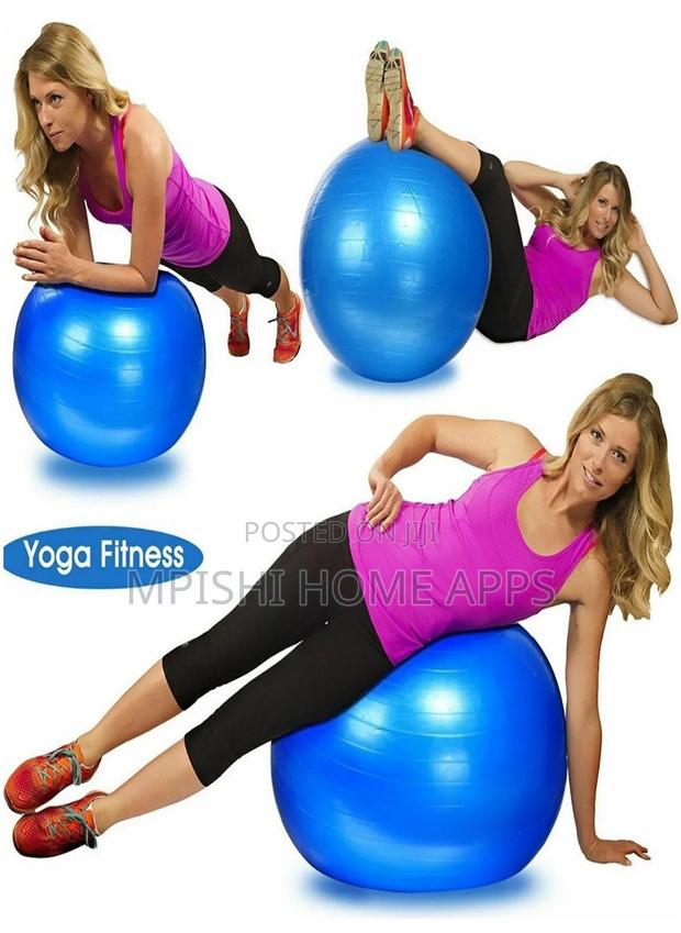 Yoga Ball 75cm - thumbnail 7