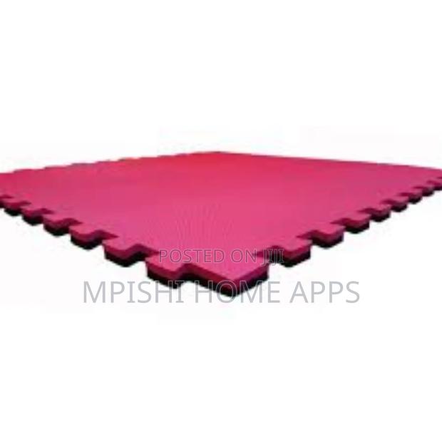 Interlocking Floor Mat - thumbnail 5