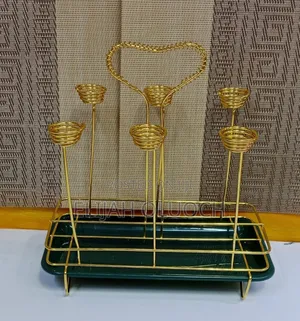Glass Holder 
Gold/Black