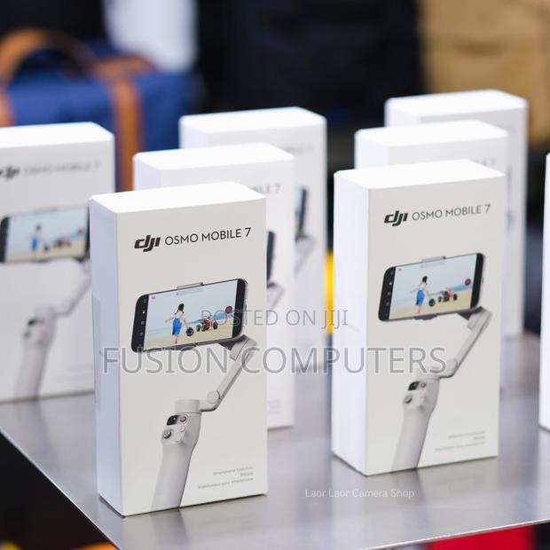 Dji Osmo Mobile 7 Gimbal Stabilizer - main view