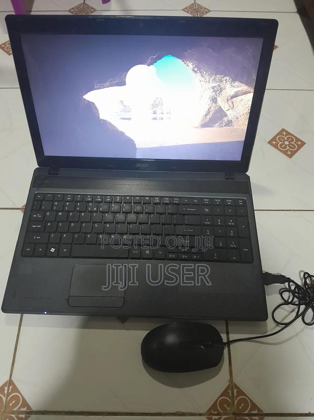 Laptop Acer Aspire 5733Z 8GB Intel Core i5 HDD 320GB