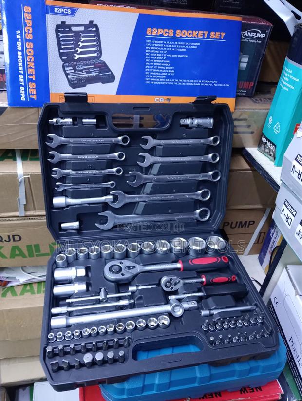82pcs Socket Set - thumbnail 2