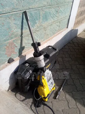 Demolition Hammer -
