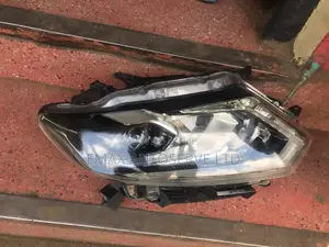 Xtrail Nt32 Headlight Inbuilt Computer